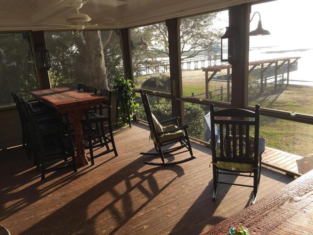 Waterside Retreat Bed & Breakfast เมอร์เรลส์ อินเล็ท ภายนอก รูปภาพ
