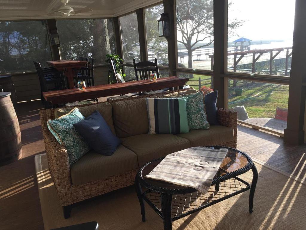 Waterside Retreat Bed & Breakfast เมอร์เรลส์ อินเล็ท ภายนอก รูปภาพ